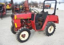 Traktörler 4wd Belarus MTZ-220