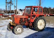 Traktörler 4wd Belarus MTZ-521