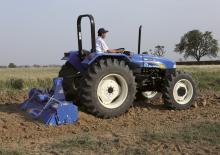 Traktörler 4wd New Holland TT75