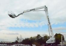Trailer Mounted Articulating Boom Lifts Oil & Steel Eagle S 4230