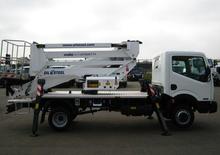 Trailer Mounted Articulating Boom Lifts Oil & Steel Snake 2010 Compact RE