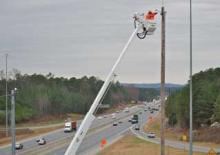 Truck Mounted Telescopic Boom Lifts Altec ALB37M