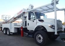 Truck Mounted Telescopic Boom Lifts Elliott Equipment I85F HiReach