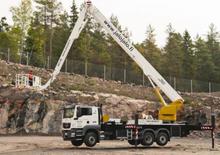 Truck Mounted Telescopic Boom Lifts Bronto Skylift S 56 XR