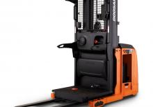 Order Pickers & Cherry Picker Forklifts Doosan B15OP-9 
