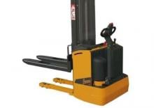 Walkie Stackers OMG Focus ac