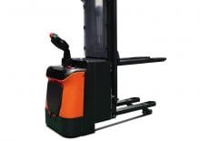 Walkie Stackers Noblelift PS16DN