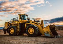 Wheel Loaders Komatsu WA800-8E0