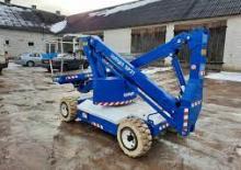 Wheeled Articulating Boom Lifts UpRight SP 37