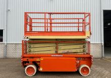 Wheeled scissor lifts MBB Holland-Lift Y 83 DL 16