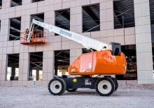 Wheeled Telescopic Boom Lifts Snorkel 660SJ
