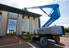 Wheeled Telescopic Boom Lifts Genie S-60 FE