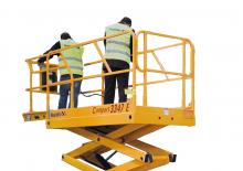 Wheeled scissor lifts Haulotte COMPACT 3347 E