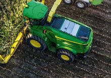 Yem biçerdöverleri 2-wd John Deere 8800