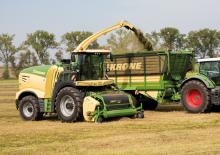 Yem biçerdöverleri 2-wd Krone BiG X 880