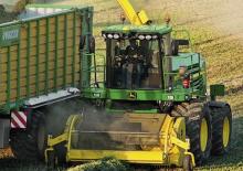 Yem biçerdöverleri 4-wd John Deere 7350 i ProDrive-ASR