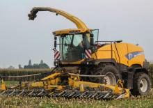 Yem biçerdöverleri 4-wd New Holland FR 9080