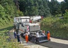 Yol-soğuk geri dönüşüm makinesi Wirtgen 2200 CR