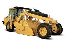 Yol-soğuk geri dönüşüm makinesi Caterpillar RM300