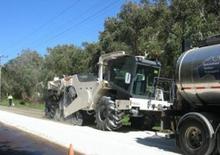 Yol-soğuk geri dönüşüm makinesi Wirtgen WR 2400