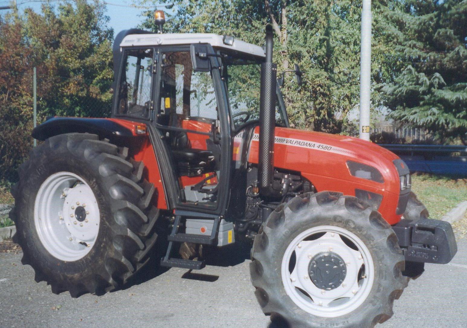 Valpadana 45702 2WD Tractor Specs (2000 2003) LECTURA Specs