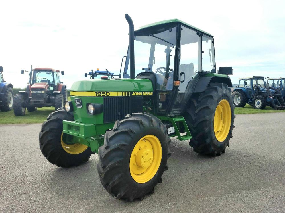 John Deere 1950 K 4WD Tractor Specs & Dimensions (1990