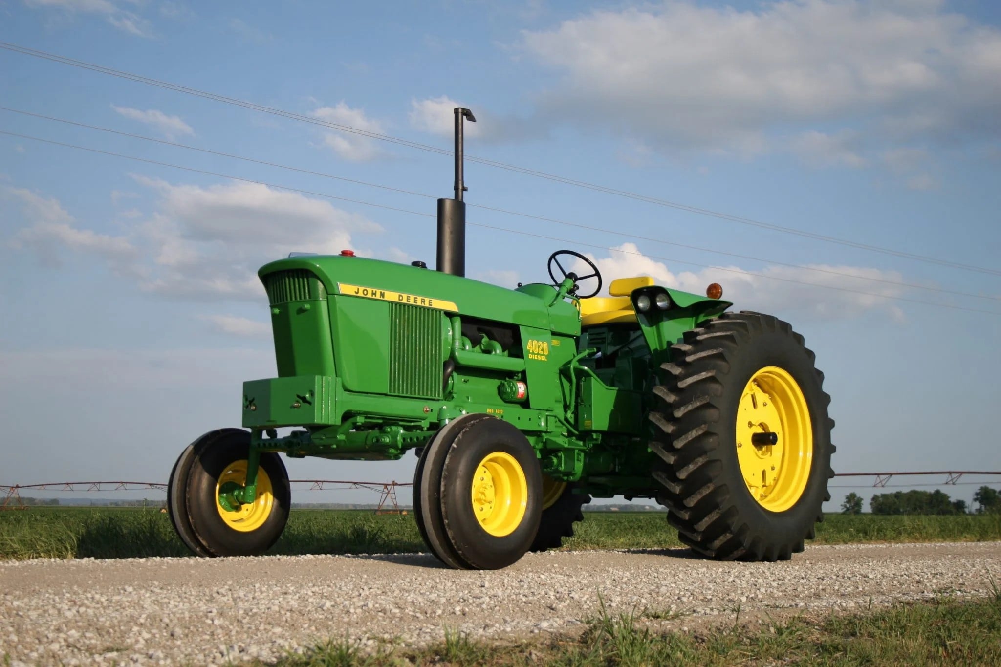 4wd-tractors-4020-john-deere.jpg