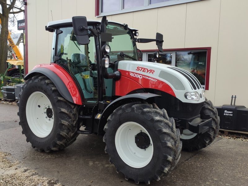 Steyr Kompakt 4090 HILO 4WD Tractor Specs (2021 2024) LECTURA Specs