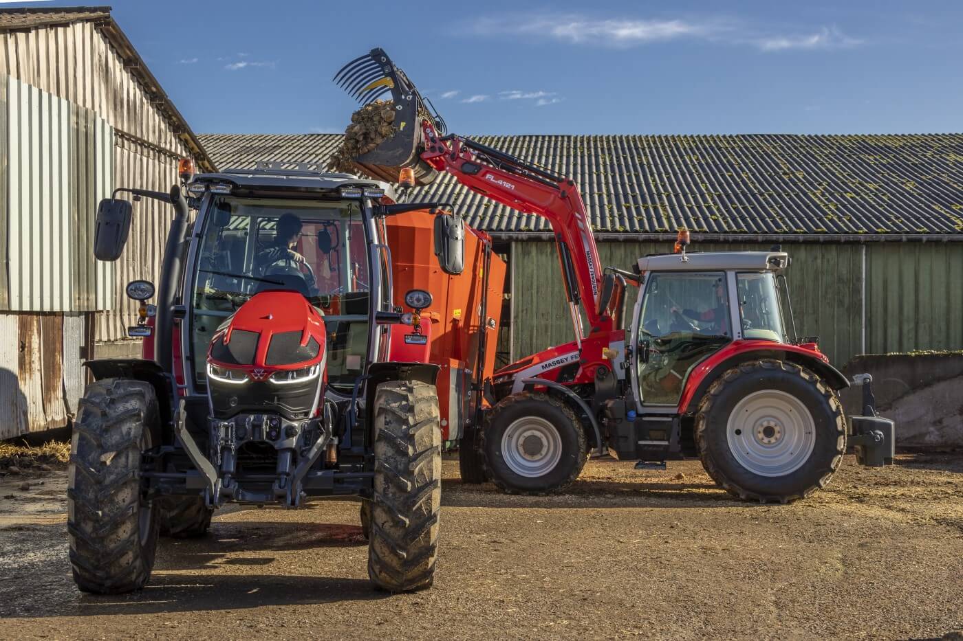Massey Ferguson MF 5S.105 4WD Tractor Specs & Dimensions (2021 - 2025 ...