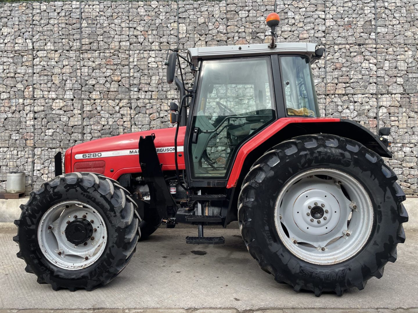 Massey Ferguson MF 6280 Classic 4WD Tractor Specs