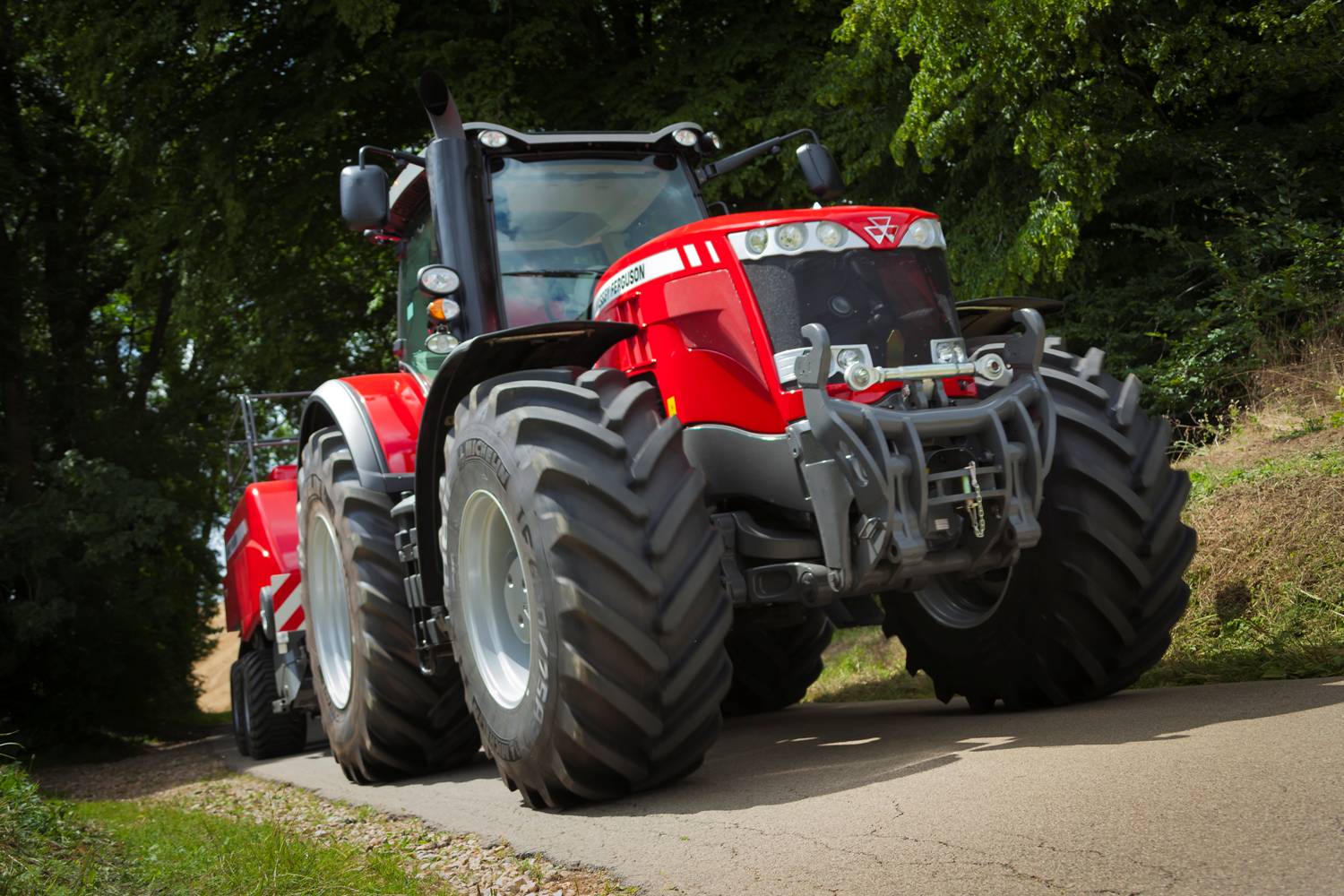 Massey Ferguson MF 8740 S 4WD Tractor Specs (2017 2021) LECTURA Specs