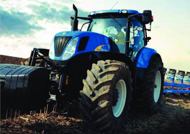 Ｔ New Holland T 7030 (800) 4WD Tractor Specs & Dimensions (2009