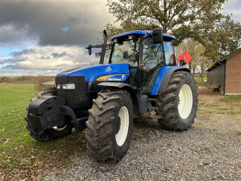 New Holland TM 155 (480) 4WD Tractor Specs & Dimensions (2004 - 2006 ...