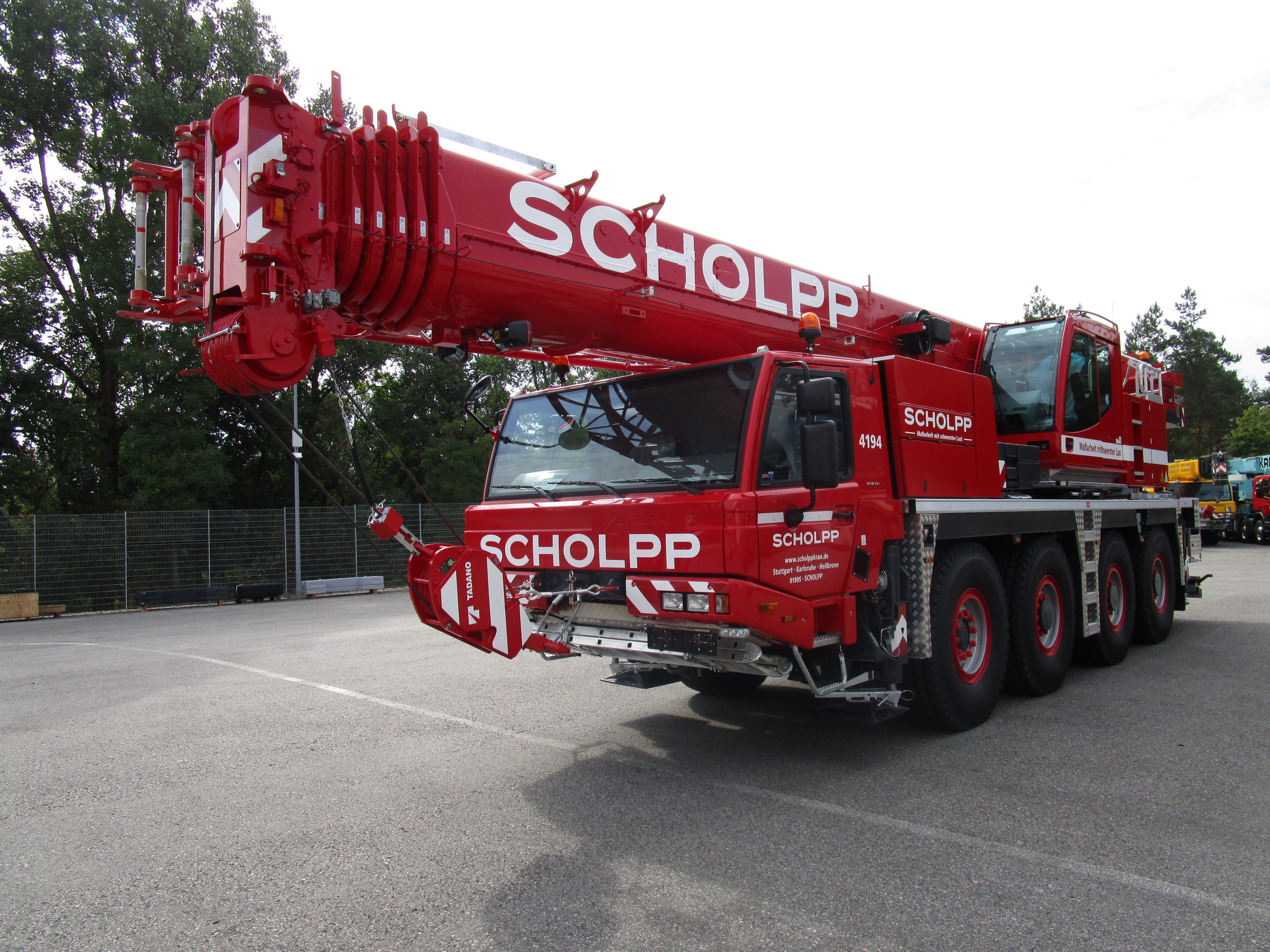 Tadano ATF70G-4 crane - load chart, specs (2014 - 2018