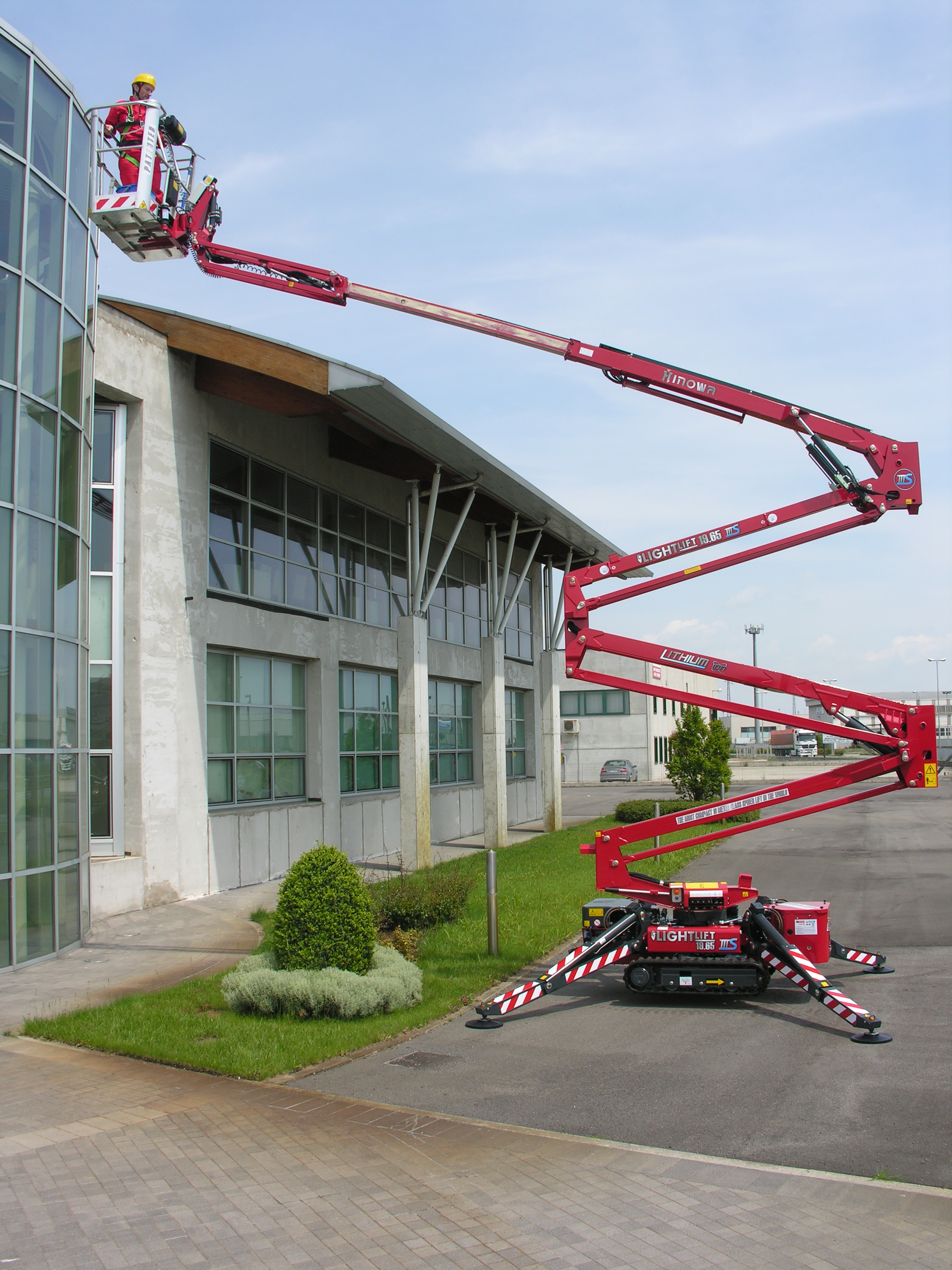 Hinowa Lightlift 19.65 IIIS Specs (2012 2017) Crawler Articulating