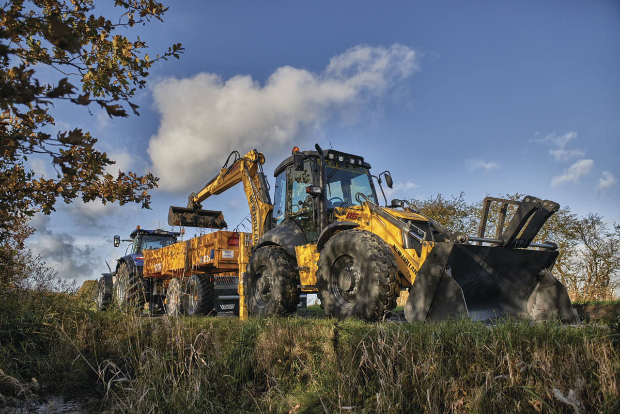 New Holland B115C Backhoe Loader Specs (2012 2015) LECTURA Specs