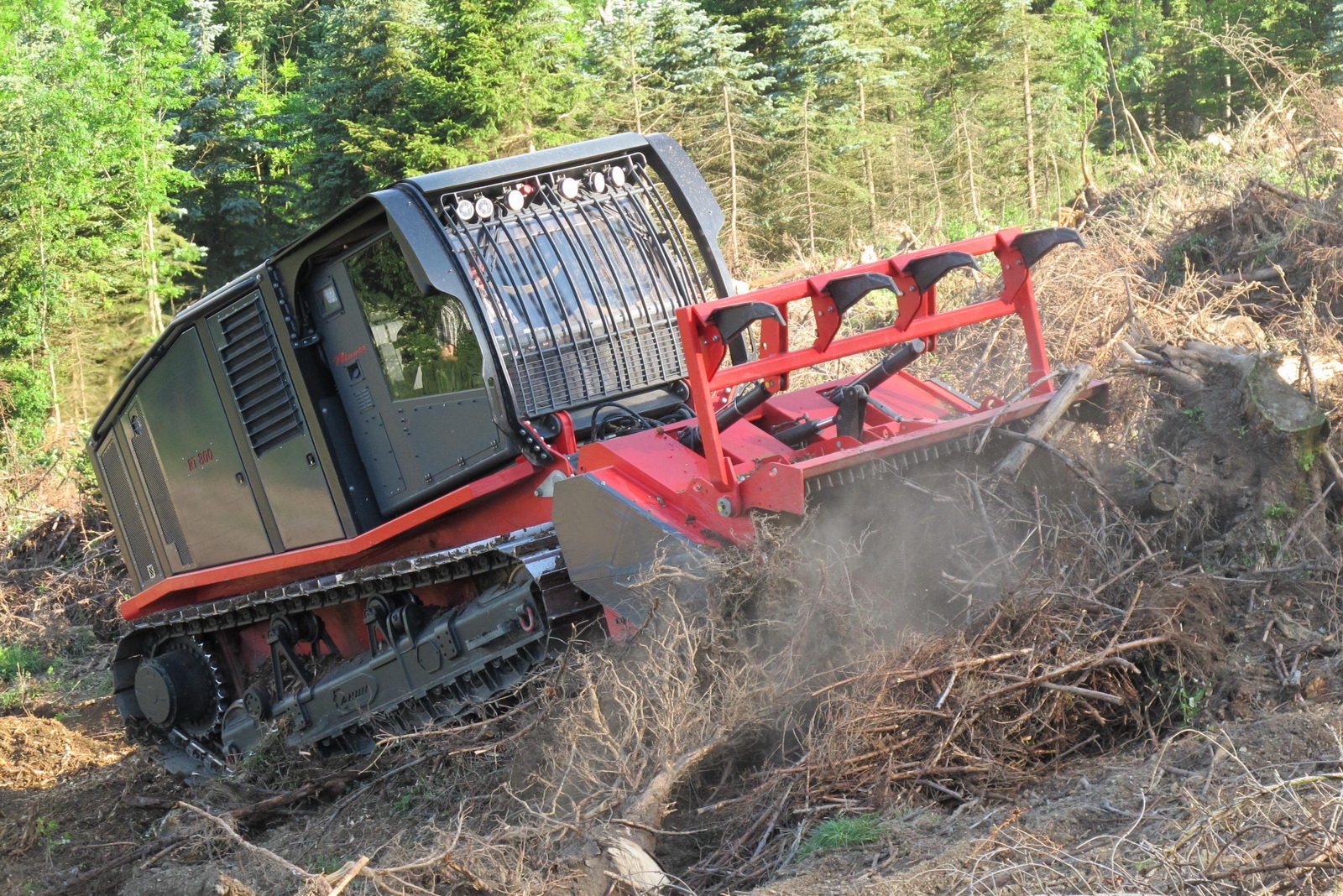 Prinoth Raptor 800 Specifications & Technical Data (2011-2023) | LECTURA  Specs