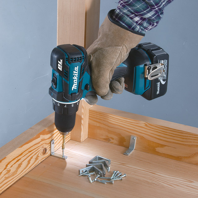 Makita DDF480 Specifications & Technical | Cordless Drill & Drivers LECTURA Specs