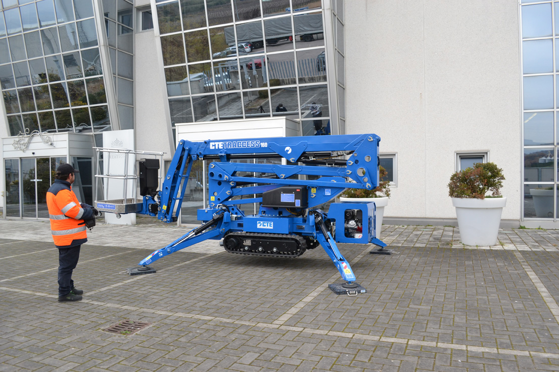 CTE Traccess 160 Specs (2020 2024) Crawler Articulating Boom Lifts