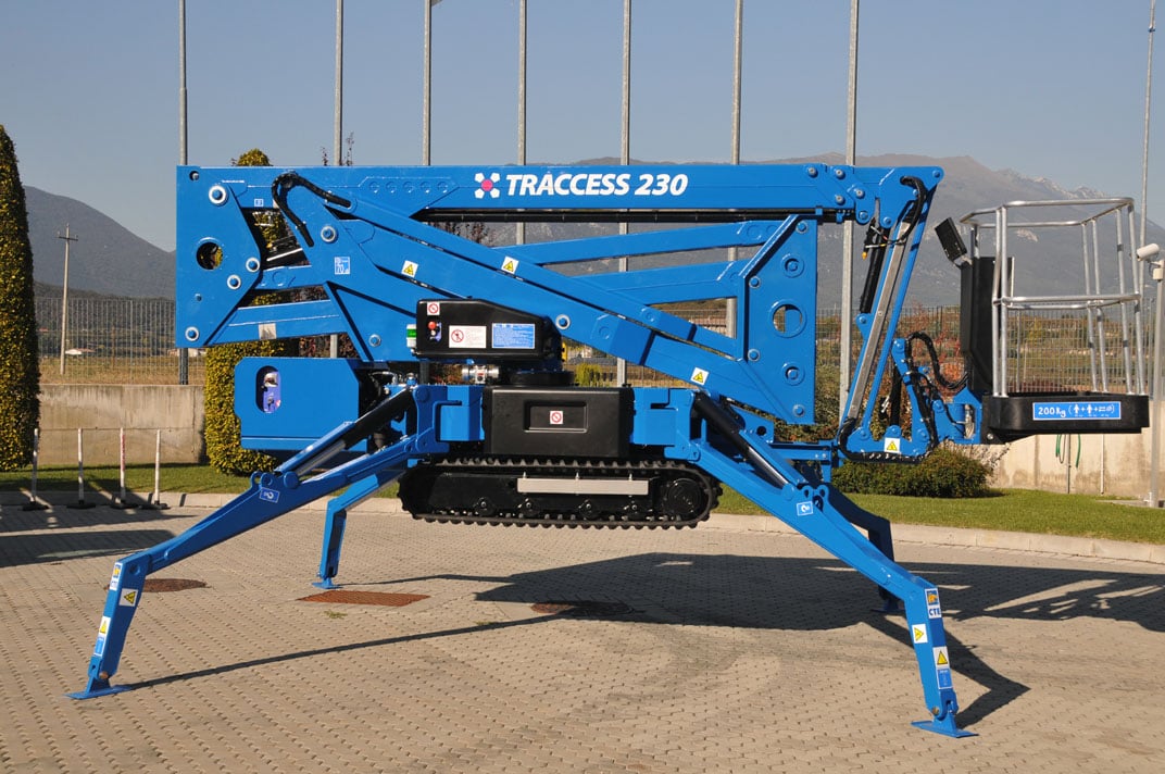 CTE Traccess 230 Specs (2010 2024) Crawler Articulating Boom Lifts