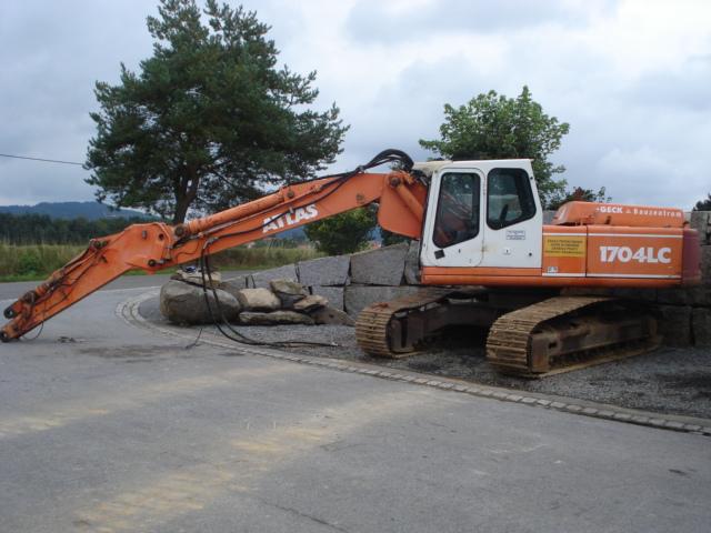 Atlas 1704 excavator specs (1992 - 2025) | Diggers | LECTURA