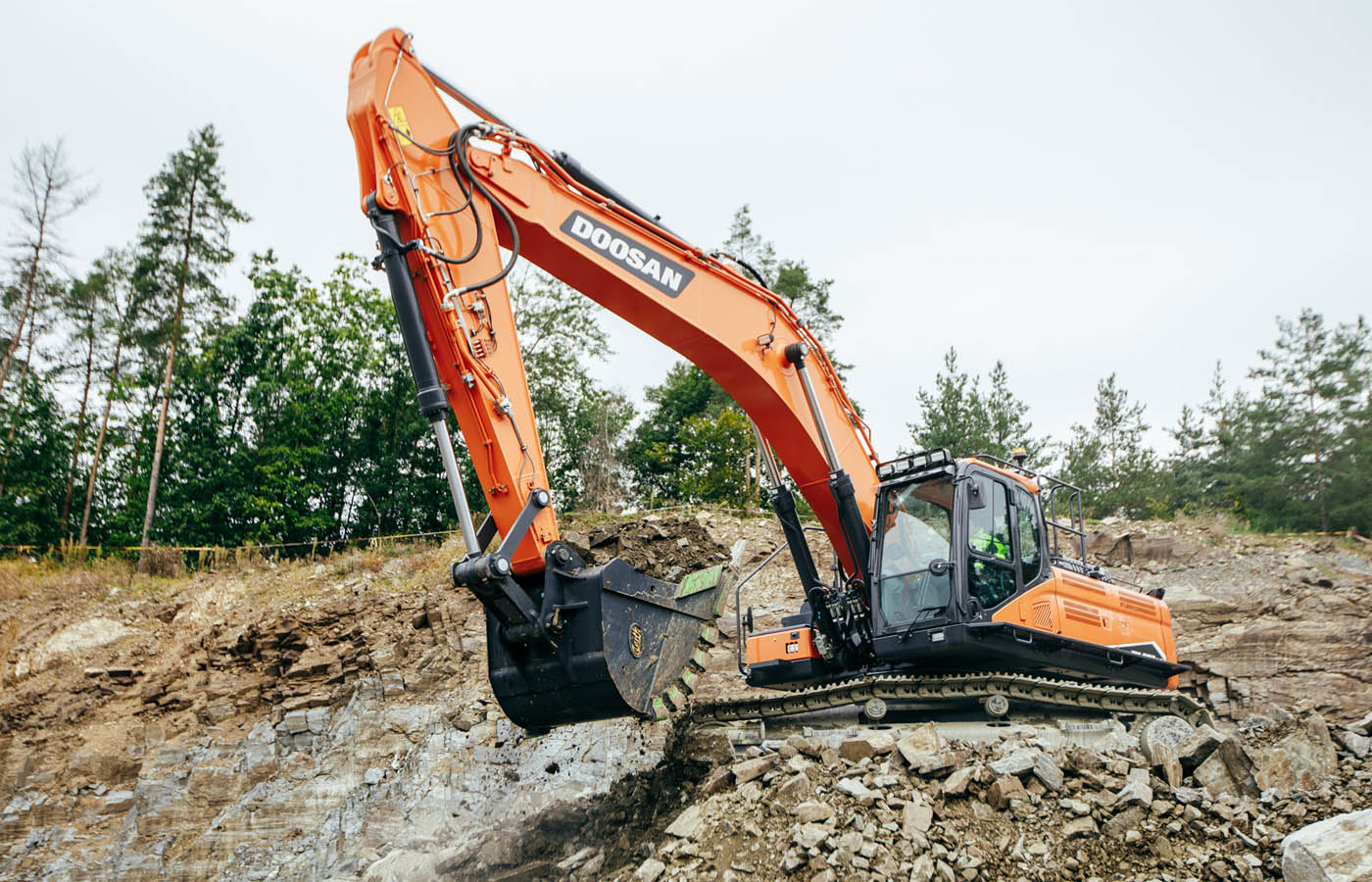 Doosan DX380LC-7 excavator specs & dimensions (2020 - 2023