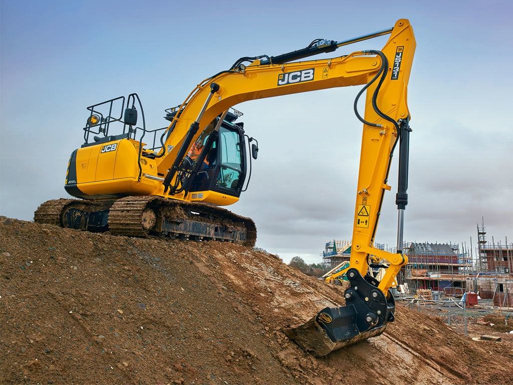 JCB JS131 LC excavator specs (2016 2017) Diggers LECTURA Specs