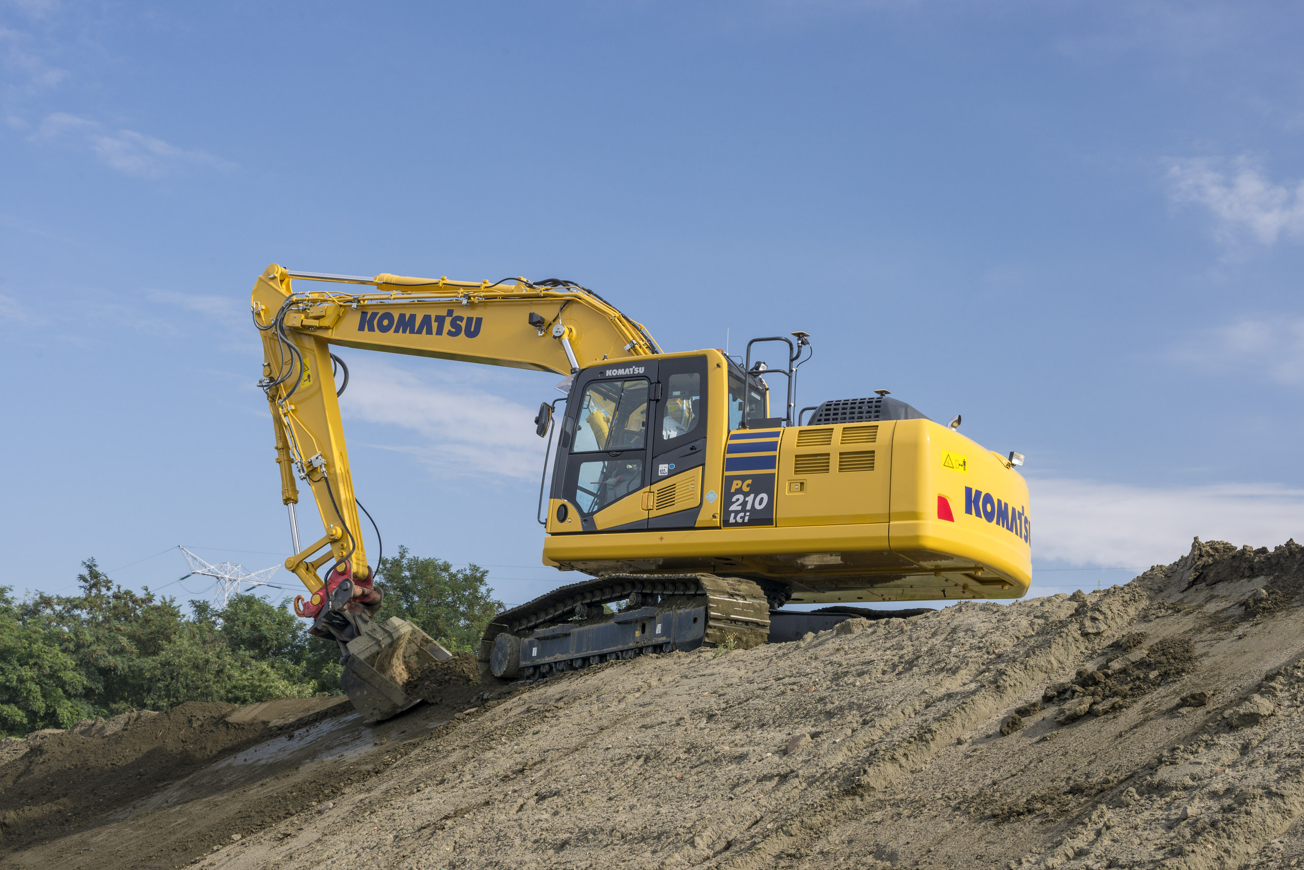 Komatsu PC210LC-10 excavator specs (2012 - 2017) | Diggers
