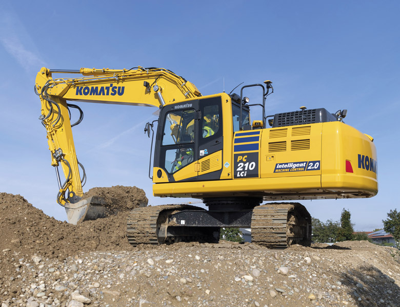 Komatsu PC210LCi-11E0 excavator specs & dimensions (2021 - 2026