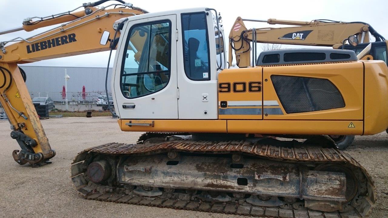 Liebherr r top 906