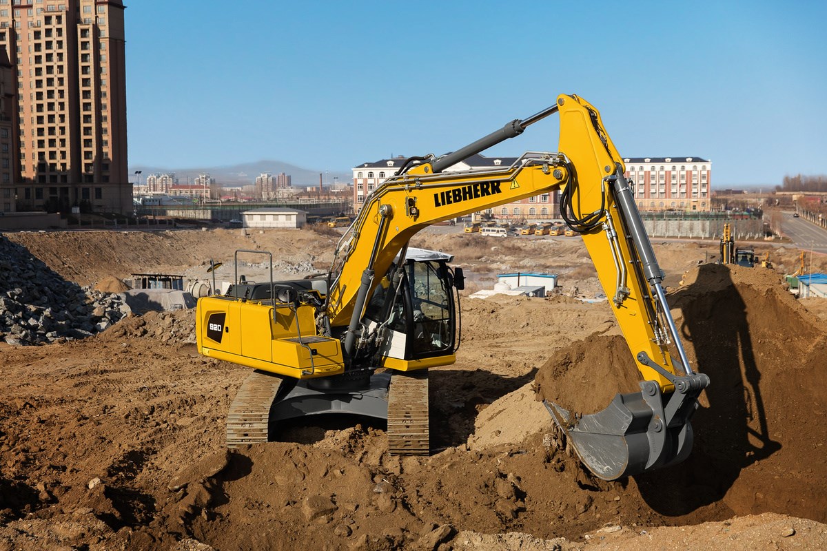 Liebherr R 920 Litronic excavator specs & dimensions (2021 - 2025