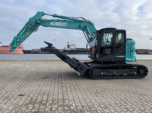 Kobelco SK 140 SRD 7 excavator specs & dimensions (2021