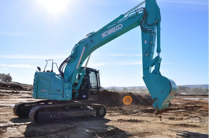 KOBELCO 孫の手 Kobelco Kobe Steel SK200 Mark III Excavator - 1:40 Steel