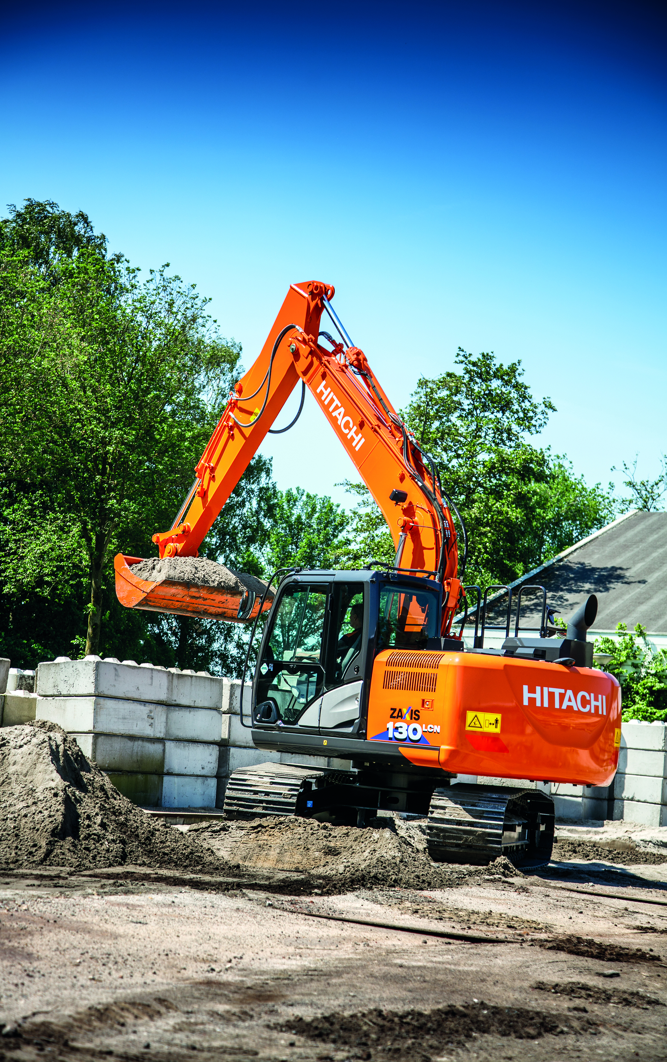 Hitachi ZX130-6 excavator specs (2016 - 2021) | Diggers | LECTURA 